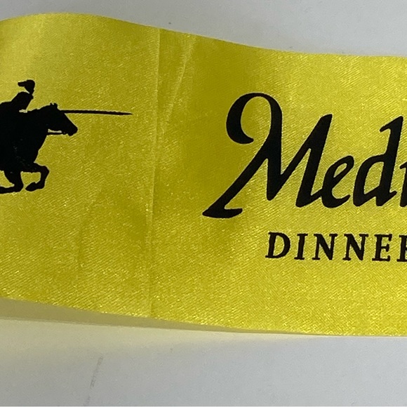 Lot of LANYARD pass VIP ROYALTY Medieval times pass and Medieval times Flag - Picture 11 of 17